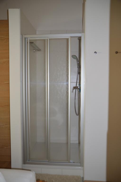 Appartamento Haus Christine Neukirchen am Großvenediger Esterno foto